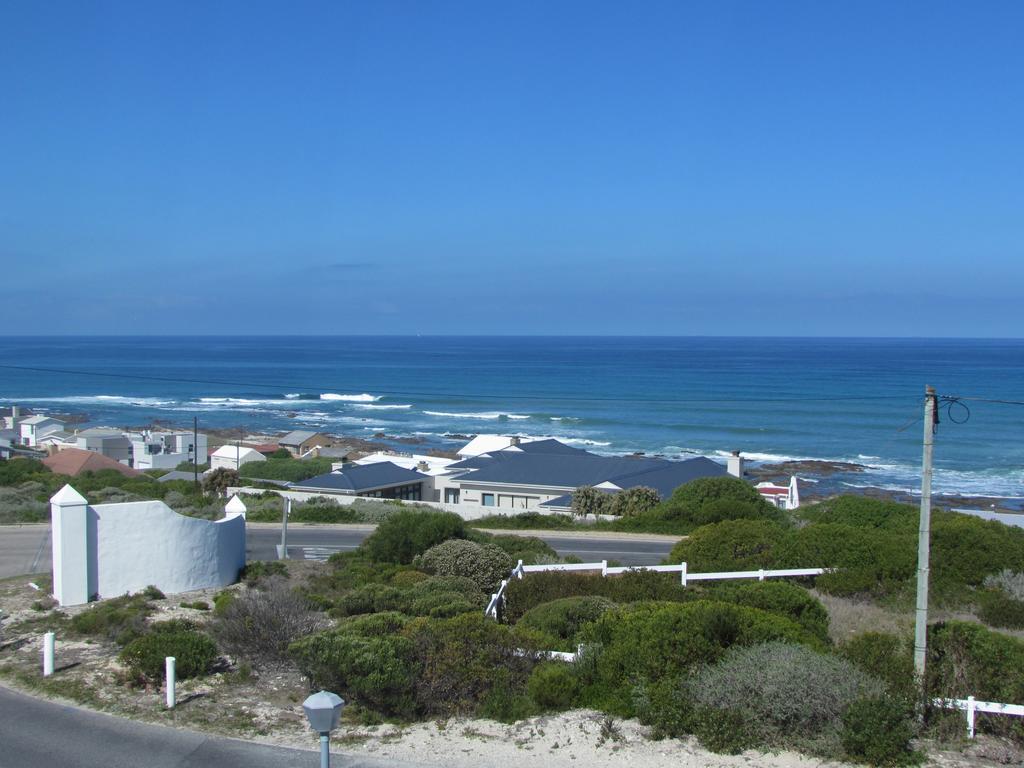 Oceanview Guesthouse Struisbaai Buitenkant foto