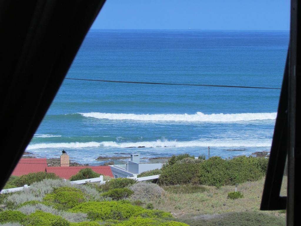 Oceanview Guesthouse Struisbaai Buitenkant foto