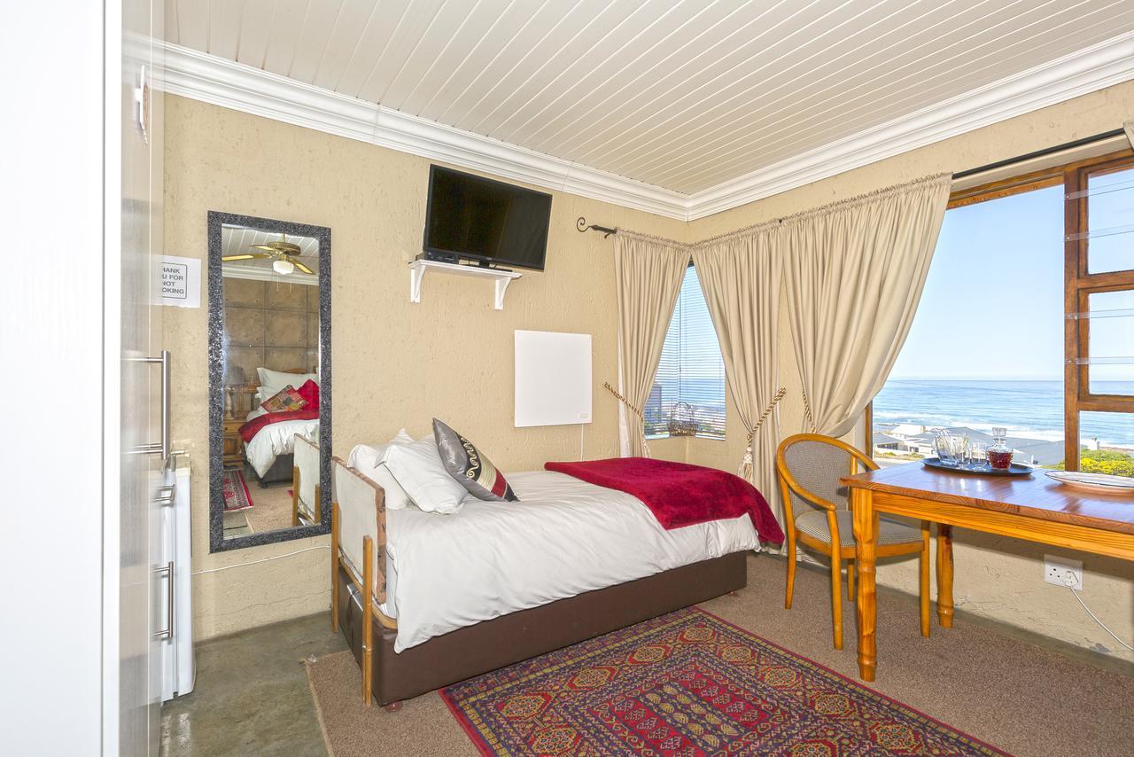 Oceanview Guesthouse Struisbaai Buitenkant foto