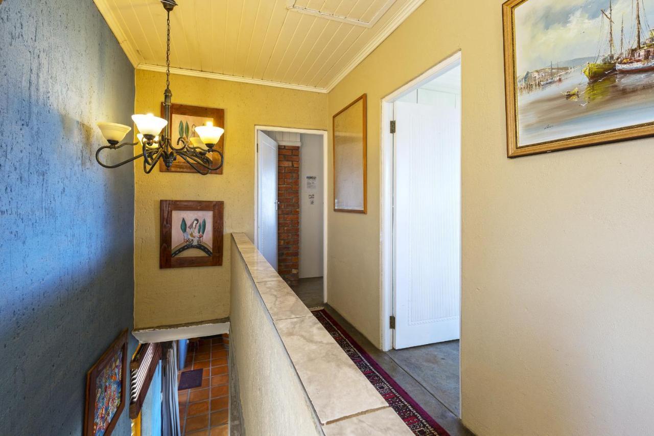 Oceanview Guesthouse Struisbaai Buitenkant foto